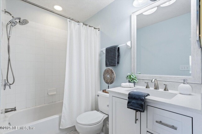 Building Photo - 429 Cabernet Pl