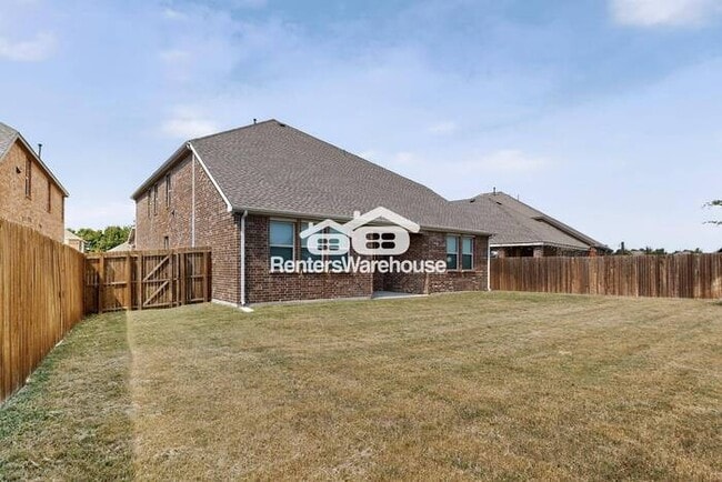 Building Photo - Little Elm Gem - Completely Renovated and ...