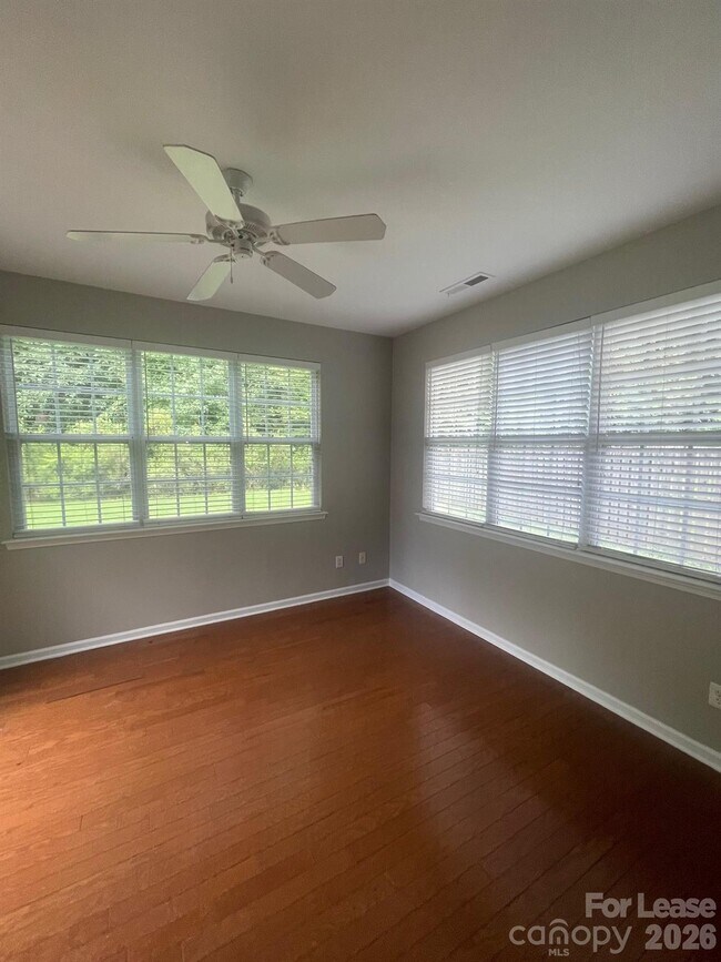 Building Photo - 13606 Delstone Dr