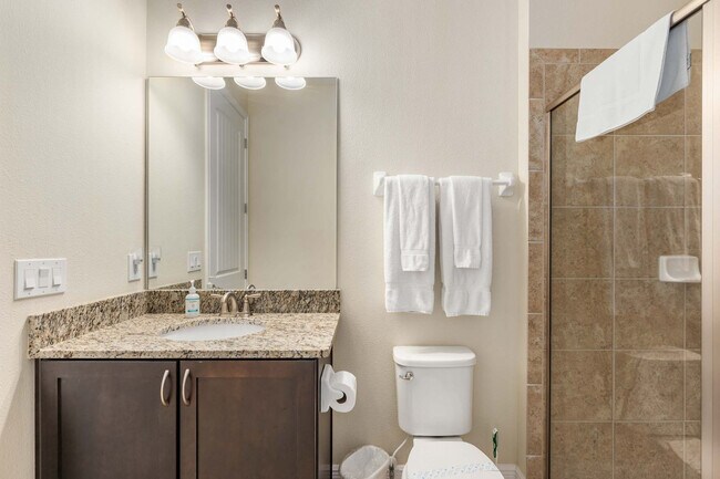 Building Photo - 909 Desert Mountain Ct