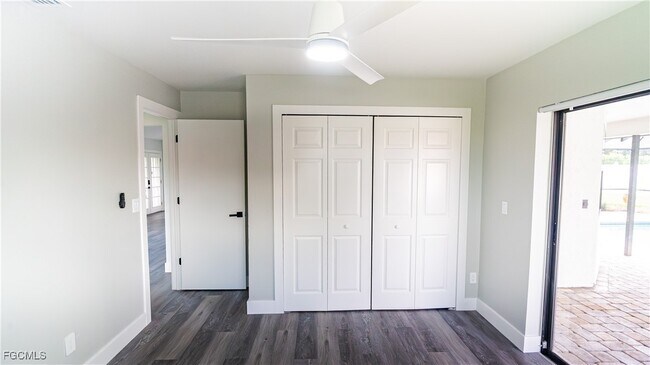 Building Photo - 1702 SE 14th St