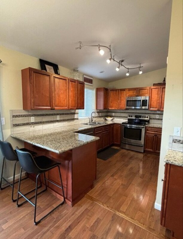Building Photo - 2625 N Nugget Ln