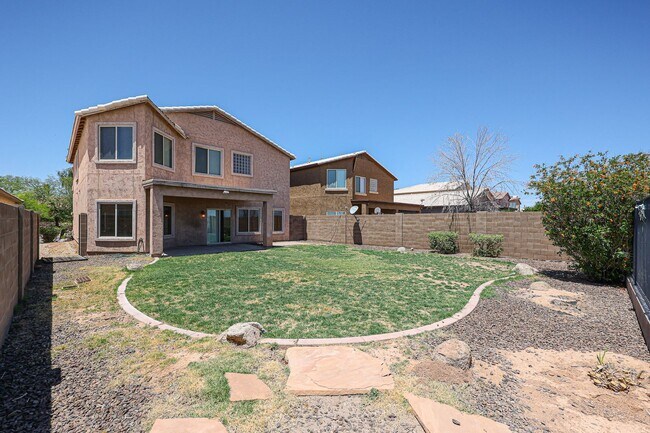 Building Photo - COMING SOON!! Beautiful 4Bed/2.5 bath In San Tan Valley