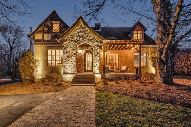 Building Photo - 1127 Glendale Ln