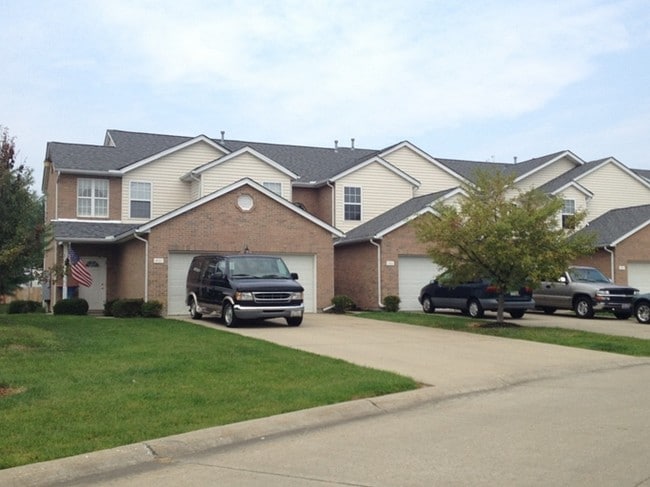 Otter Creek Apartments - Otter Creek