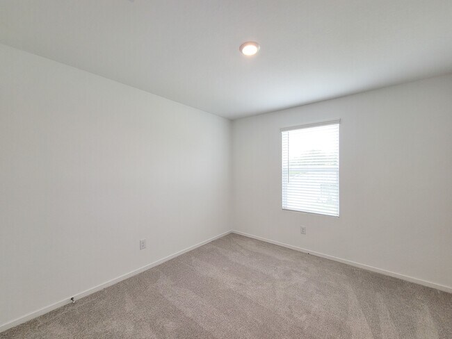 Building Photo - 25588 Rose Creek Dr