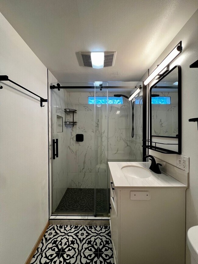 Building Photo - Non-Refundable & Security Deposit Total: $...