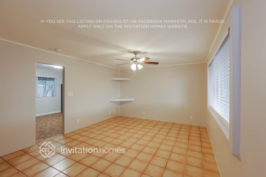 Building Photo - 223 W Gary Way