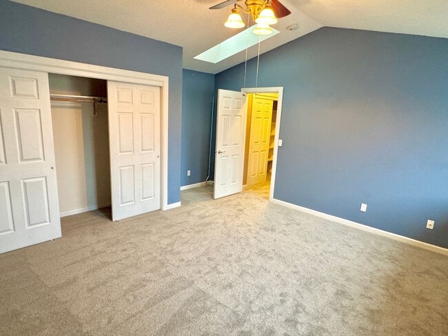 Building Photo - Boise Neighborhood 2-Story with A/C, Attached Garage, Fenced Backyard