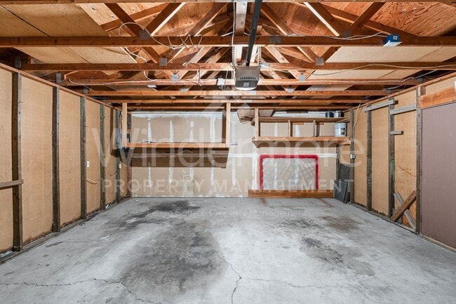 Building Photo - **Half Off first full month special** Fantastic 3-Bedroom Home In Liberty Lake