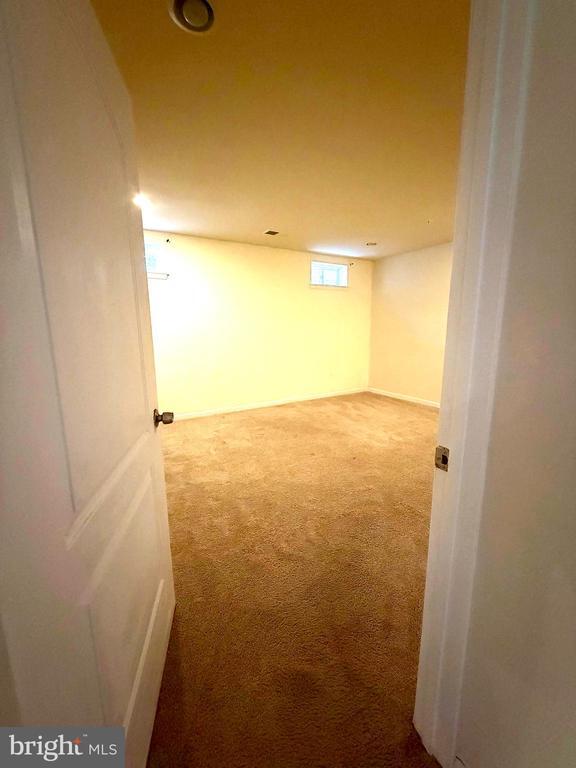 Building Photo - 3010 Winterbourne Dr