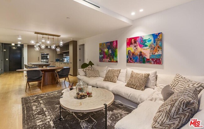 Building Photo - 10777 Wilshire Blvd