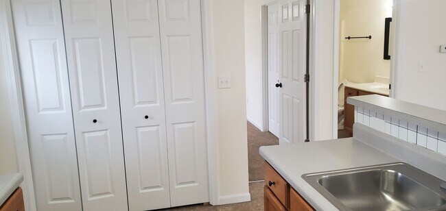 Building Photo - 4508-4510 Nick Ct