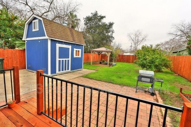 Building Photo - 3808 38th St