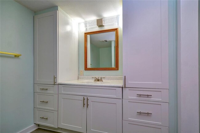 Building Photo - 1515 Bayshore Blvd