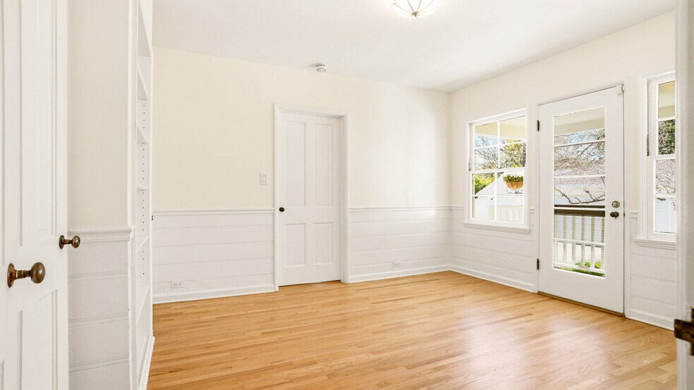 Building Photo - 1755 Craig Ave