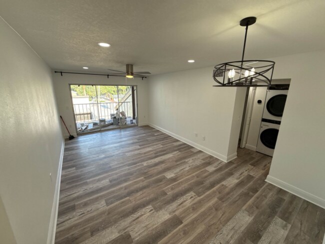 Building Photo - 2209 Belleair Rd