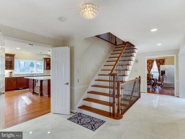 Building Photo - 7705 Huntmaster Ln
