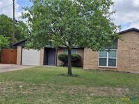 Building Photo - 1106 Fauntleroy Trail