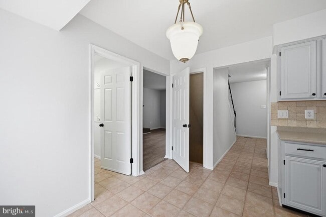 Building Photo - 10609 Oxford Ct