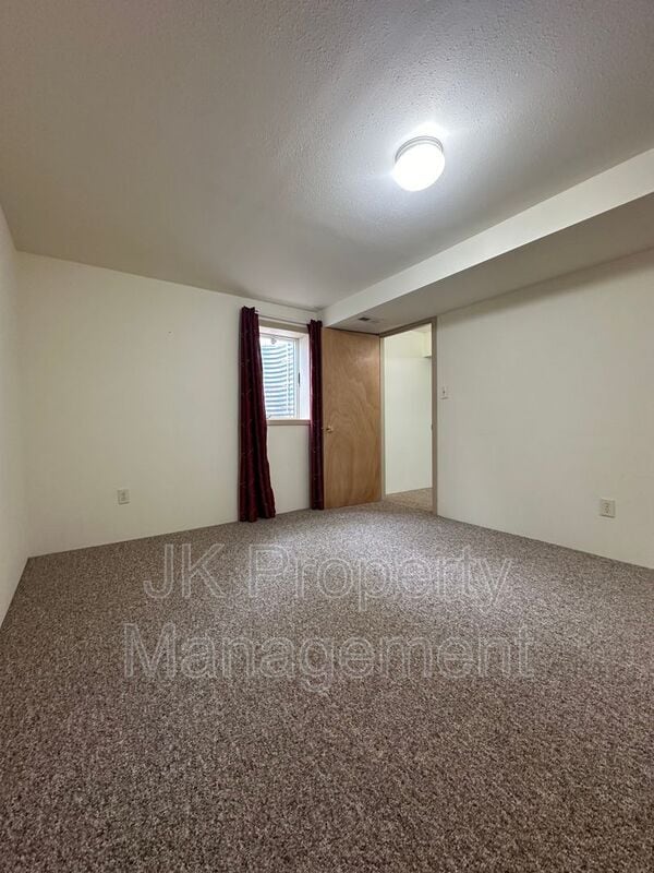 Building Photo - 3209 Wild Rose Ln