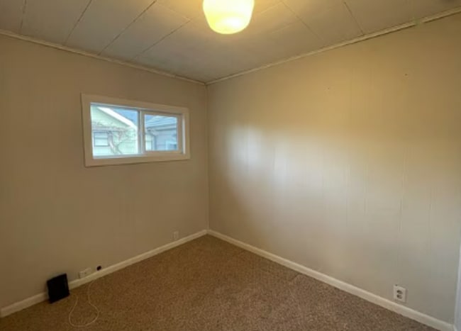 Building Photo - 3-Bed, 2 Bath Home in Columbia Neighborhood!