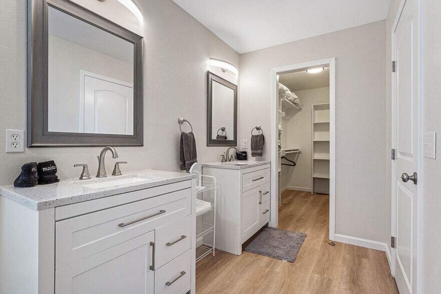 Building Photo - 410 Willington Ln