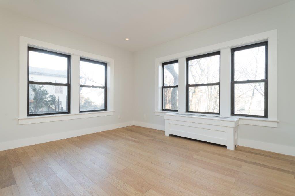 Building Photo - 123 Highland Ave