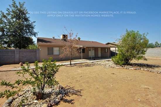 Building Photo - 1052 W Kilarea Ave