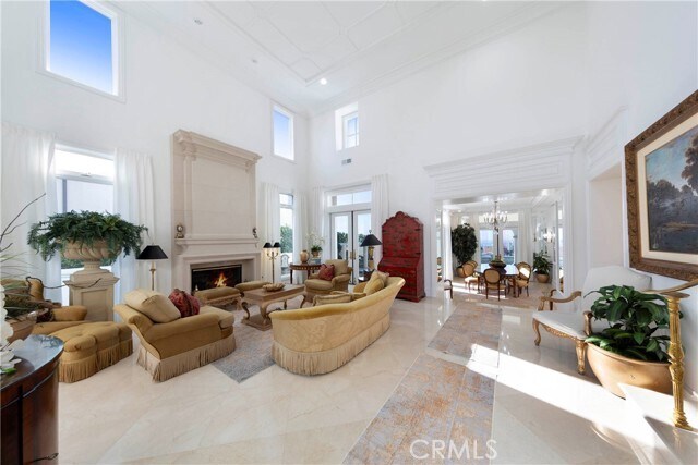 Building Photo - 7 Vista Luci