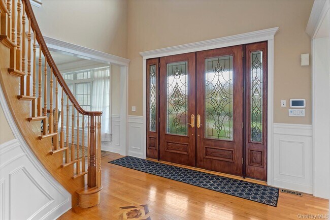 Building Photo - 2995 Laurel Trail