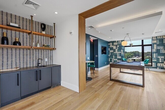 Building Photo - 191 Washington St