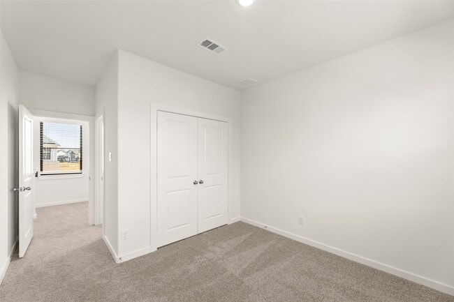 Building Photo - 3335 Verdant Ln