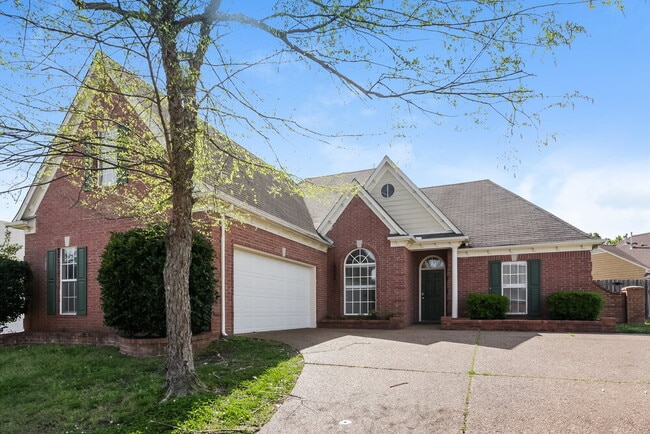 Building Photo - 2675 Meis Ln