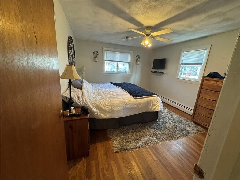 Building Photo - 73 Armory Dr