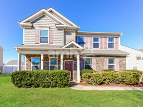 Building Photo - 113 Tannin Way