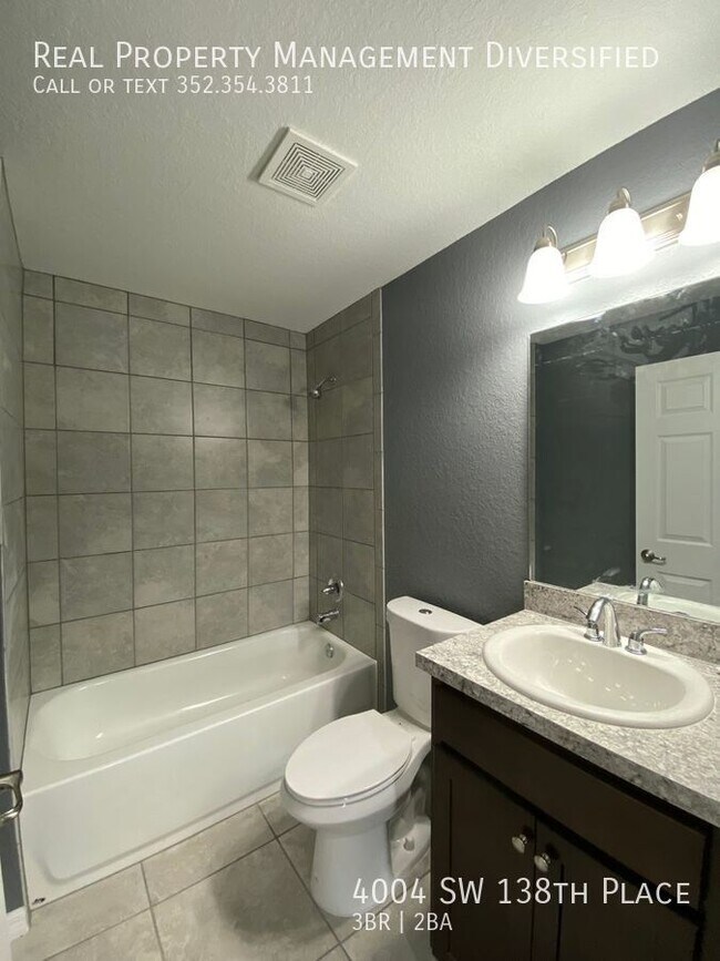 Building Photo - 4004 SW 138th Pl
