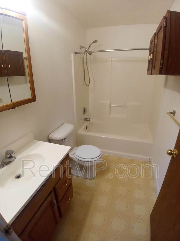 Building Photo - 3050 Elroy Drive-7