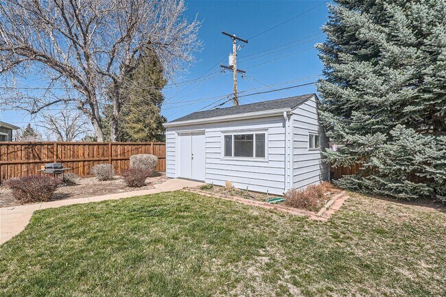 Building Photo - Beautiful 3-Bedroom Home in Denver – Avail...