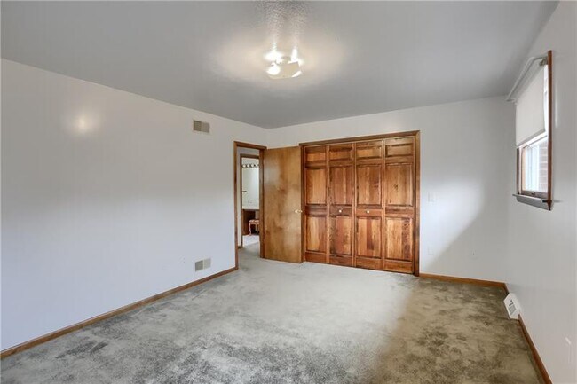 Building Photo - 316 Tarragonna St