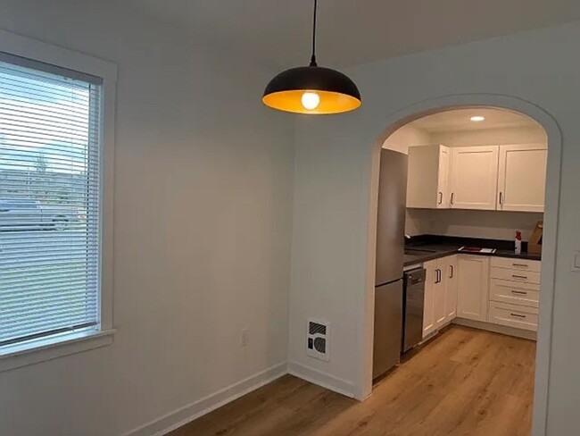 Building Photo - Newly Remodeled 2 bed 1 bath Home in Marys...