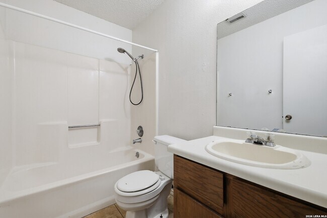 Building Photo - 8918 Fall River Dr