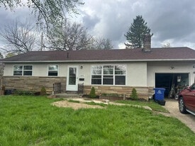 Building Photo - 1492 Garywood Ave