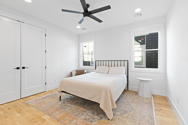 Building Photo - Luxury Rental in the Heart of the Rose District