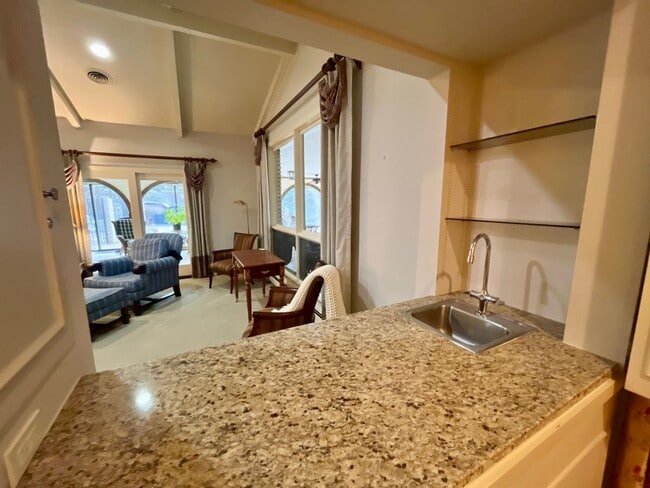 Building Photo - Gorgeous 4 bed 5 bath Luxury rental in Cherry Hills Village!