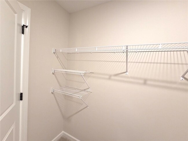 Building Photo - 1416 Lucan Ln