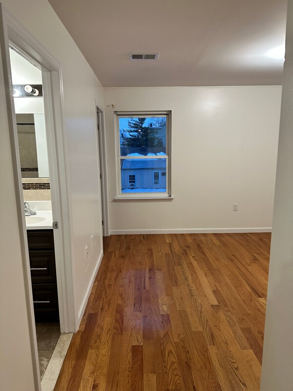 Building Photo - 452 Fulton St