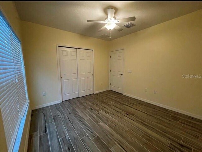 Building Photo - 3813 Carrick Bend Dr