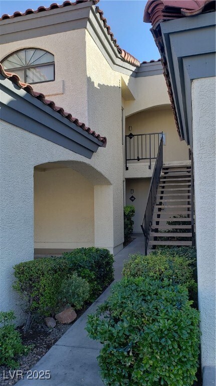 Building Photo - 8455 W Sahara Ave
