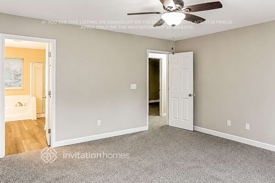 Building Photo - 16100 Epiphany Ct
